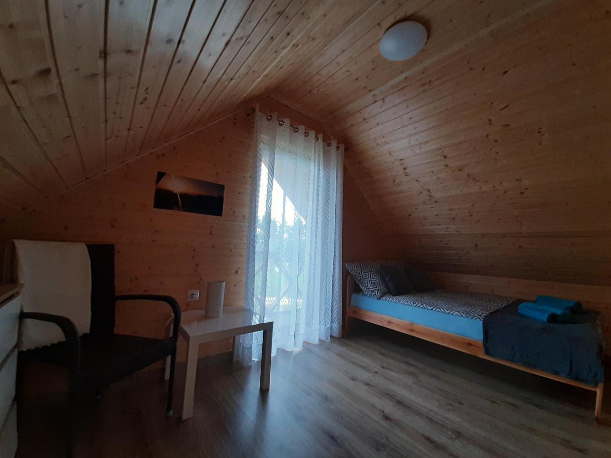Czarcie Chatki Gardna Wielka Bagian luar foto