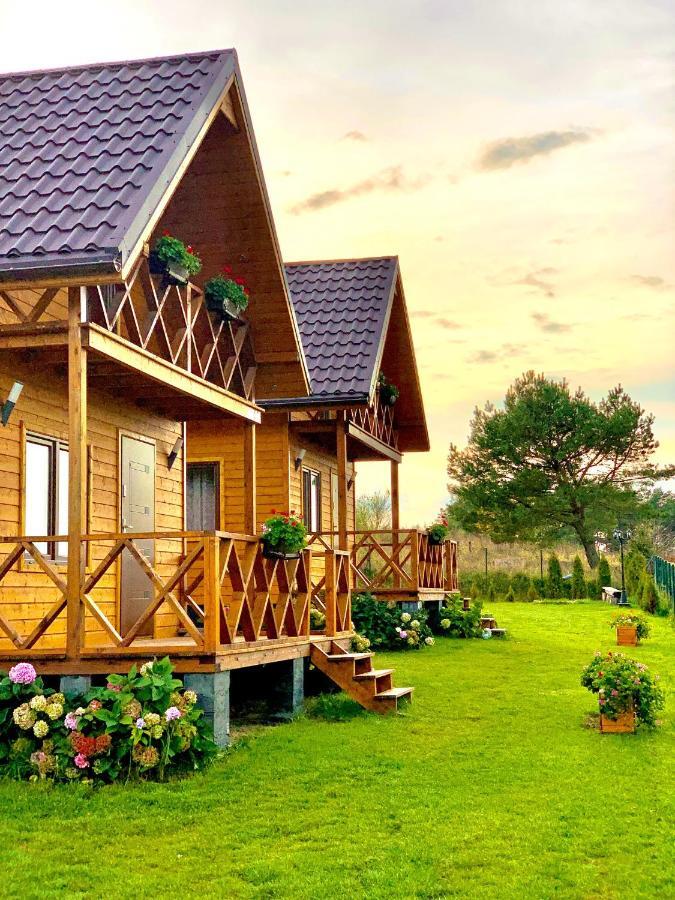 Czarcie Chatki Gardna Wielka Bagian luar foto